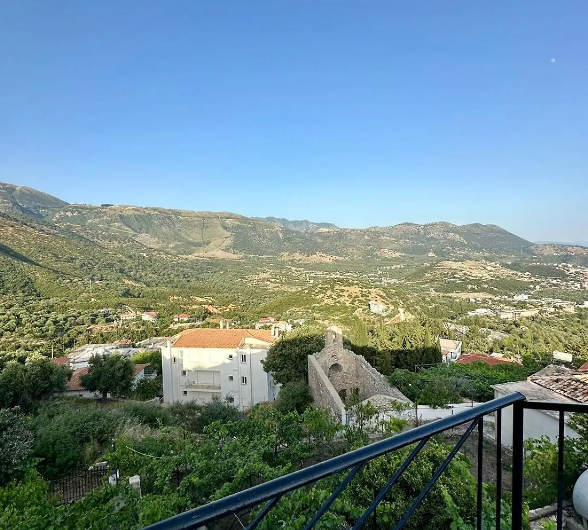 Ocean Breeze Apartment Himare